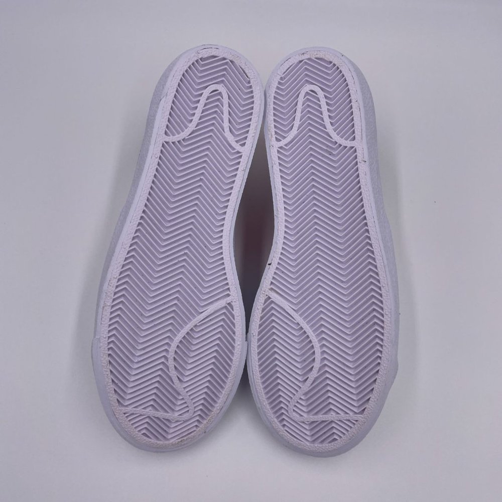 Nike Blazer Low '77 White / Orange Womens Shoes - Picture 6 of 9